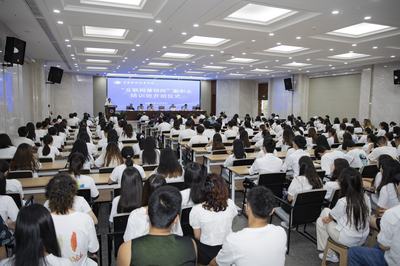 重慶“互聯網營銷師”培訓正式開班，助力數字時代銷售人才培養